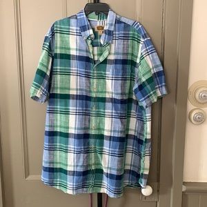 Men’s 2XL short sleeve dress shirt, good condition
